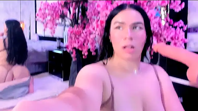 TessaCooper1 webcam