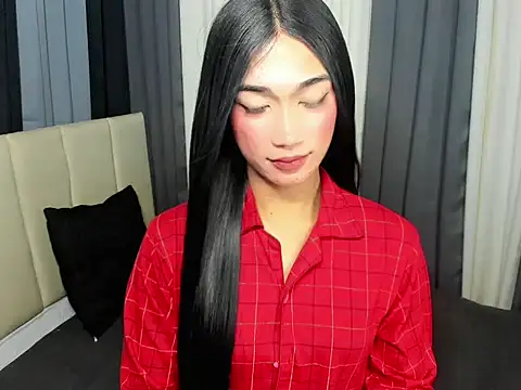 fyangfoxx - FyangFoxx's free webcam - UK Sex Cams