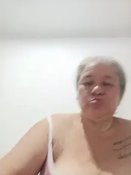 CheekySnowQueen_69 webcam