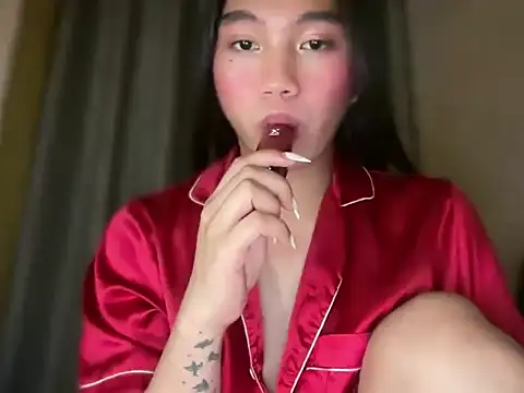 kat_mire - Kat_mire's free webcam - UK Sex Cams