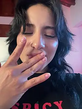 Ale_Lewis webcam