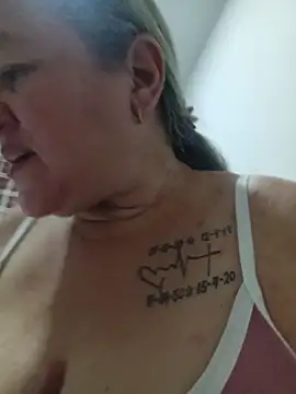 CheekySnowQueen_69 webcam