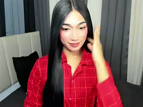 Model: FyangFoxx