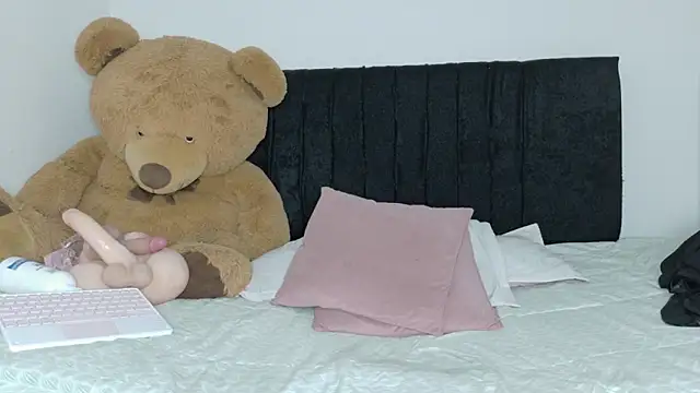 Natashaparker__ webcam