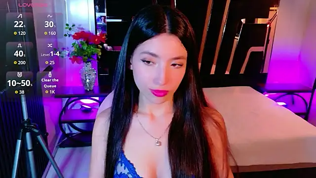 MiaLovelyn webcam