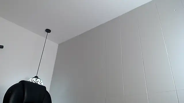 AmethystShadow17 webcam