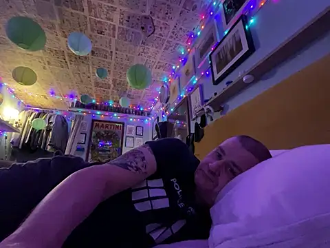 MyCockWantsYourWetVagina webcam