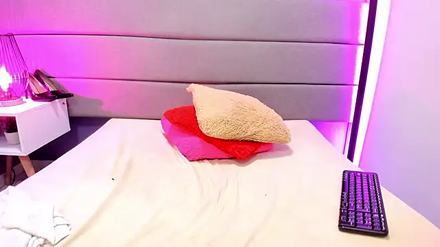 Ashleyyrobert webcam