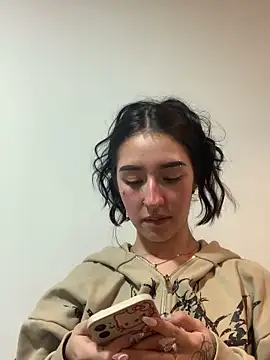 NickieCute-