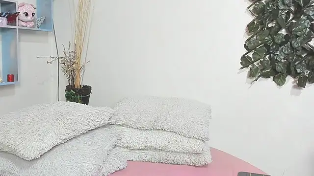 sofia_franco_ - Sofia_Franco_'s free webcam - UK Sex Cams