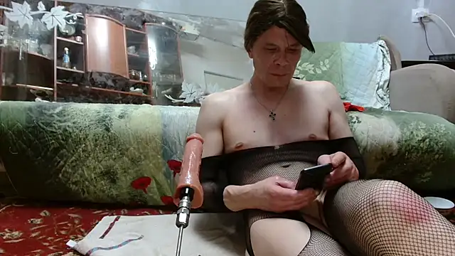 AlinasissyXX webcam