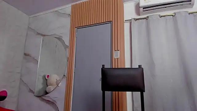 rosalia-04 live sex cam