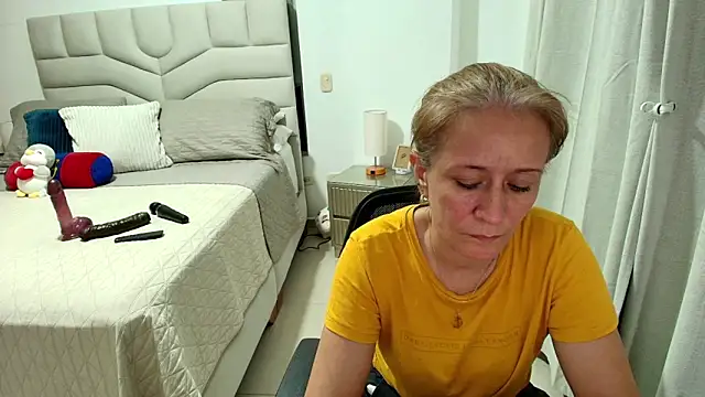 Naty_Stone webcam