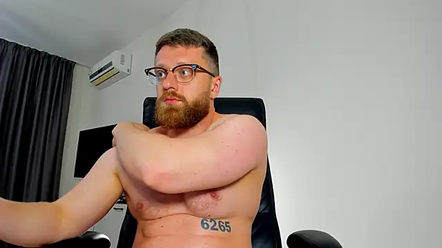Findom_guy webcam