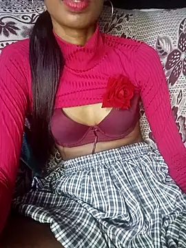bunnybloom25 - BunnyBloom25's free webcam - UK Sex Cams
