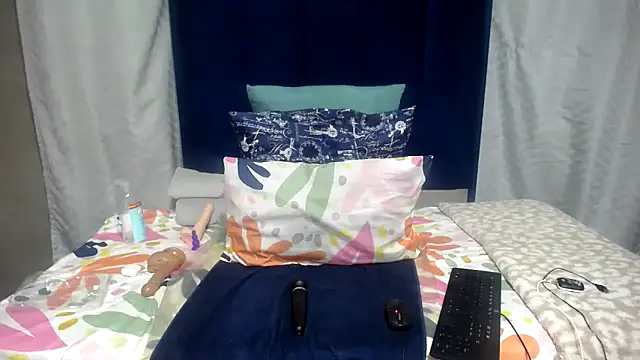 Candylips22 webcam