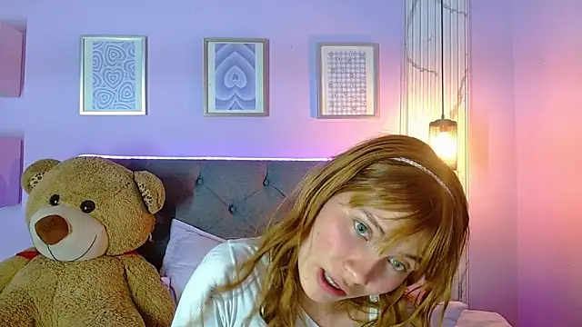 Celeste__London webcam