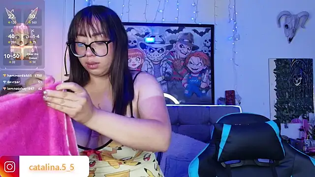 Kata_Bigboobs webcam