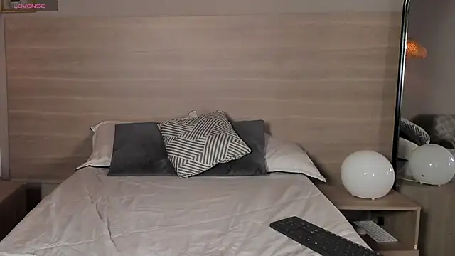 nayah__ webcam