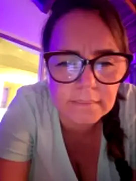 MariaPau_83 webcam