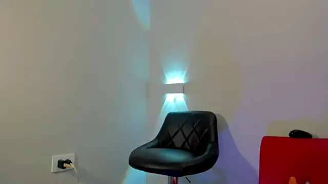 BabyBrown__ webcam