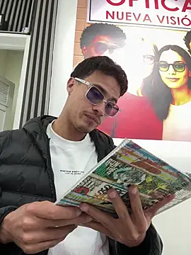 TavoHot_ webcam