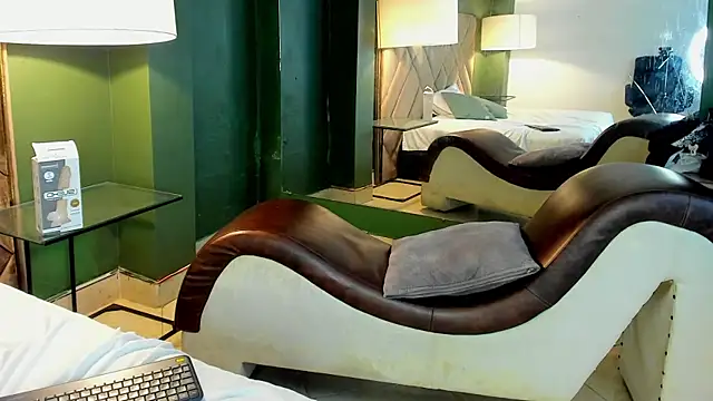 Rache_Roth webcam