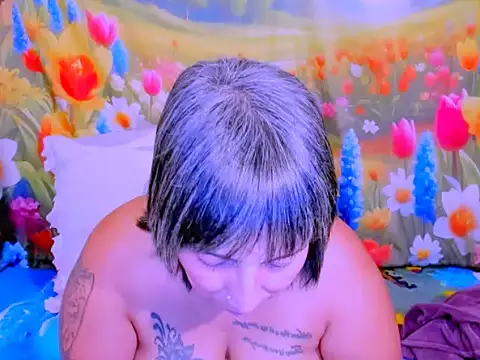 indianroxy webcam