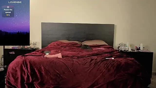 nyna_stax webcam