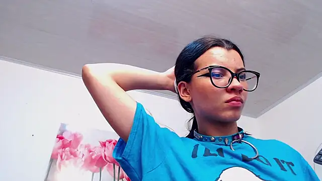 pinky_f00x webcam