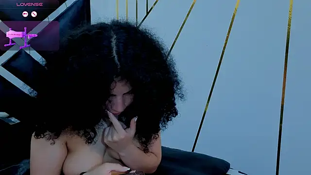 Zoe-yanin webcam