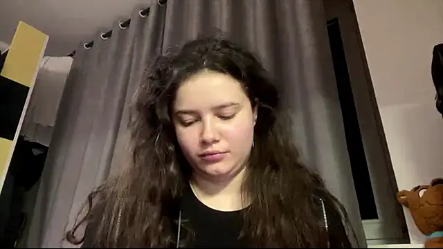 LonnaVandal webcam