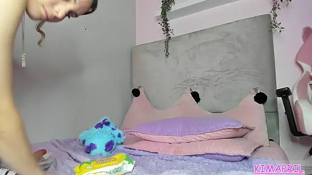 KIMAPRIL webcam