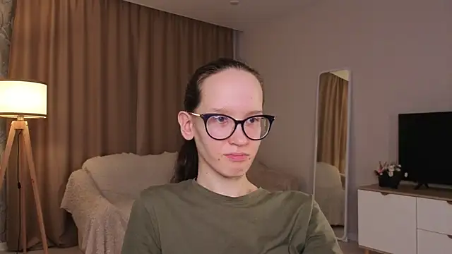 bettybrowni - BettyBrowni's free webcam - UK Sex Cams