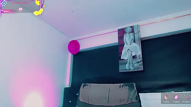 Kendall_hornyy webcam