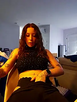 LilyOrion webcam