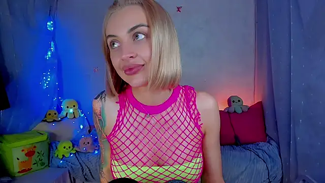 YourLizzyDoll webcam