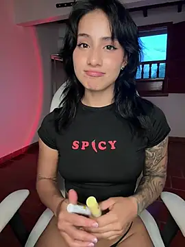Ale_Lewis webcam