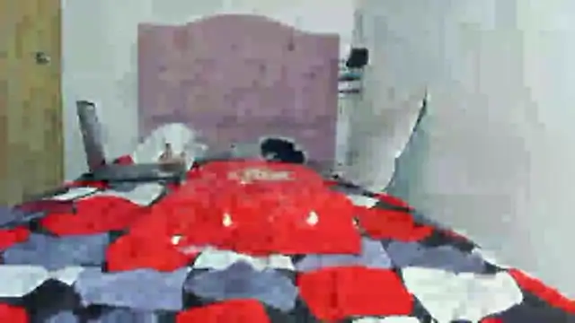quenn-squirtanal webcam