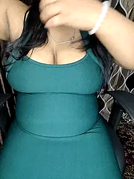 Curvy_Pooja webcam