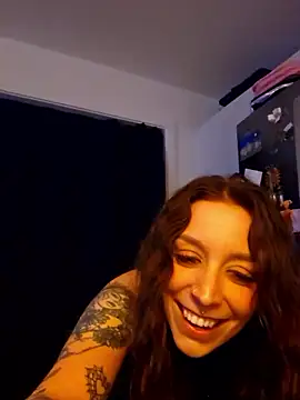 LilyOrion webcam