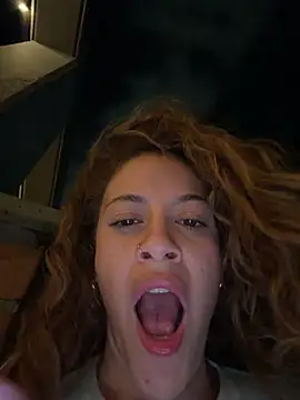 alana15 webcam