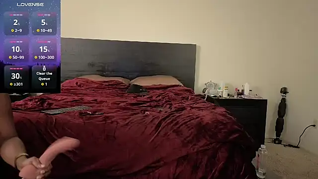 nyna_stax webcam