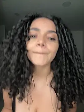 curlyierr (F young) - Deep throat sloppy + Titfuck