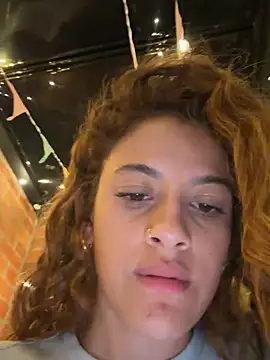 alana15 webcam