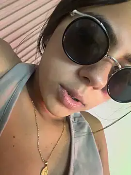 Lilybeeth webcam