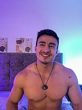 chris_clarck - Chris_Clarck's free webcam - UK Sex Cams