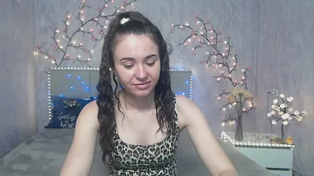karacriegs - KaraCriegs's free webcam - UK Sex Cams