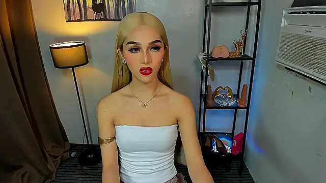 tarah_lewis (Ask my age) - EMPTY MY LOADED BALLS NOW