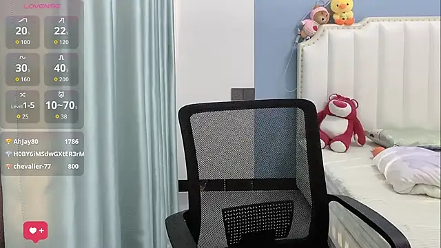 Luna-666 webcam